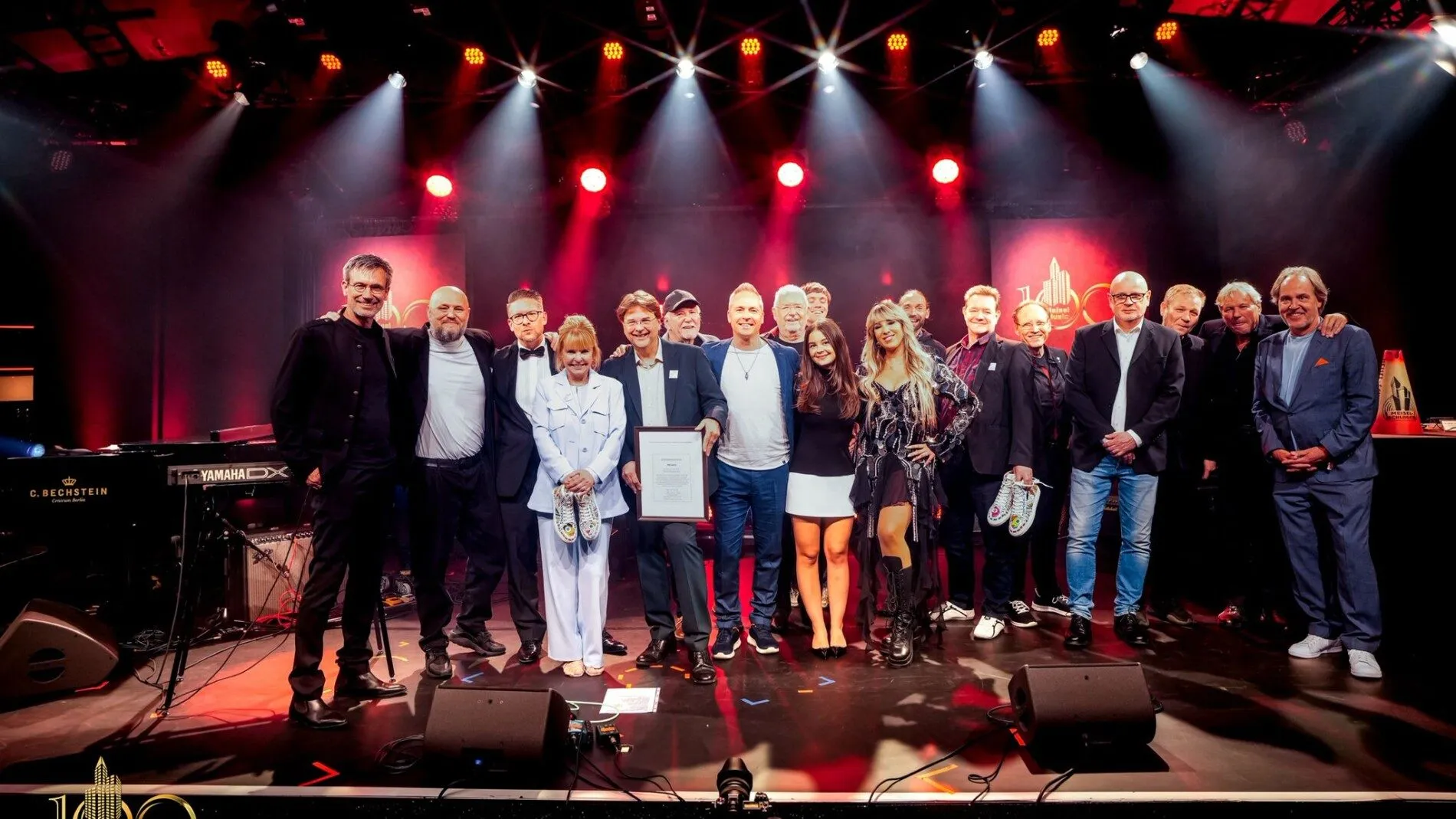 Meisel Musikverlage 100 Jahre Team und Kuensler_innen _C_ Marc Vorwerk Meisel Musikverlage 100 Jahre Team und Künstler_innen _C_ Marc Vorwerk