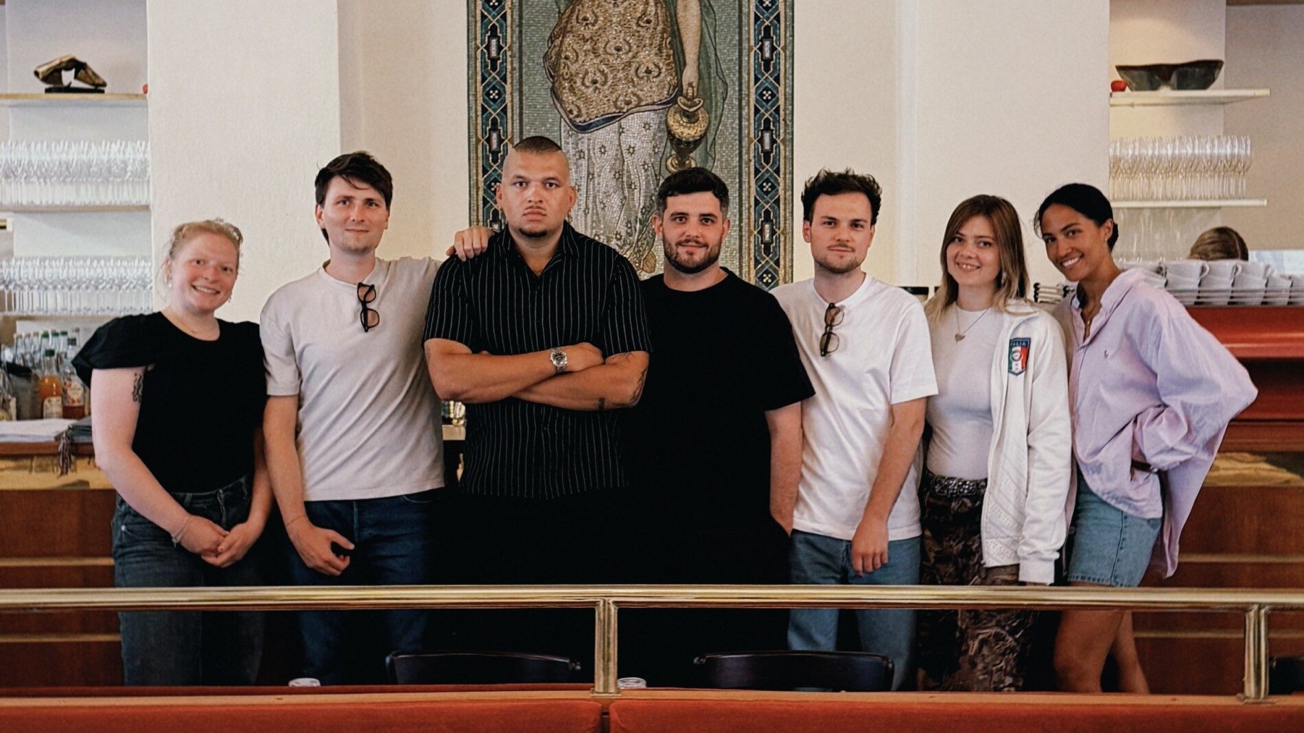 MCR-T Signing (c) BMG (1)