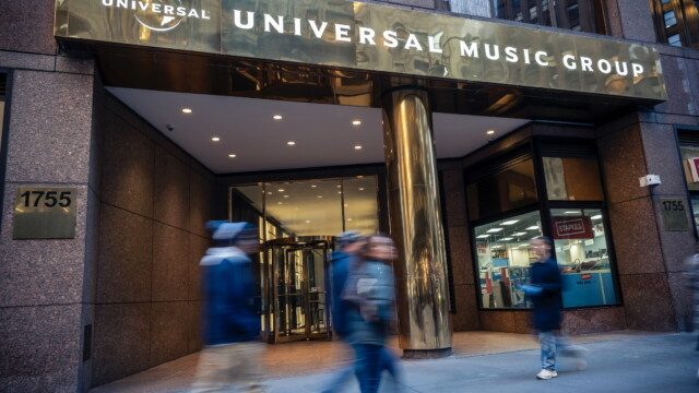 Plant die Ausgabe sogenannter Bonds, um damit bestehende Verbindlichkeiten umzuschulden: die Universal Music Group, hier der Standort in New York.