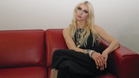 Pretty-Reckless_IMG_8307TM_APPROVED