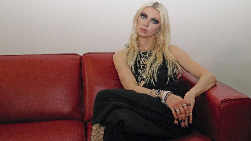 Pretty-Reckless_IMG_8307TM_APPROVED