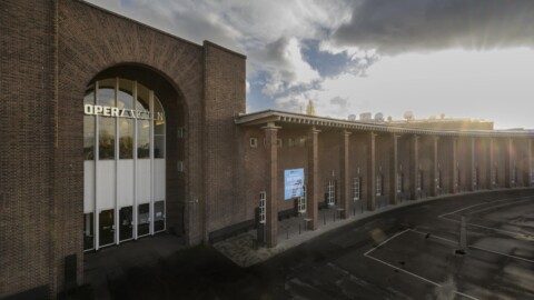 oper_koln_im_staatenhaus_haupteingang__oper_koln_matthias_jung_2