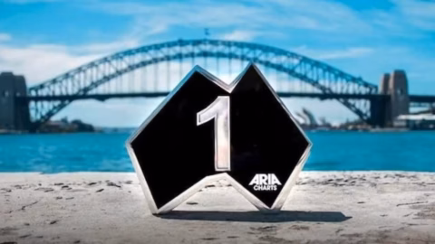 black-trophy-sydney-harbour