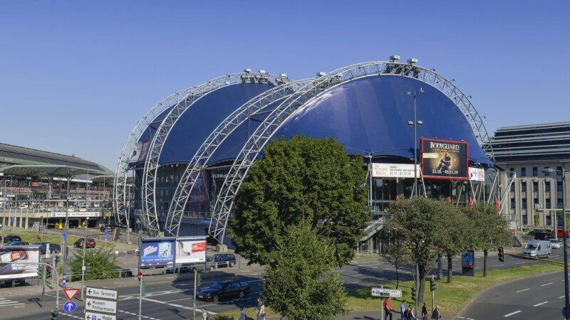 Musical Dome Goldgasse Köln Nordrhein Westfalen Deutschland *** Musical Dome Goldgasse Cologne