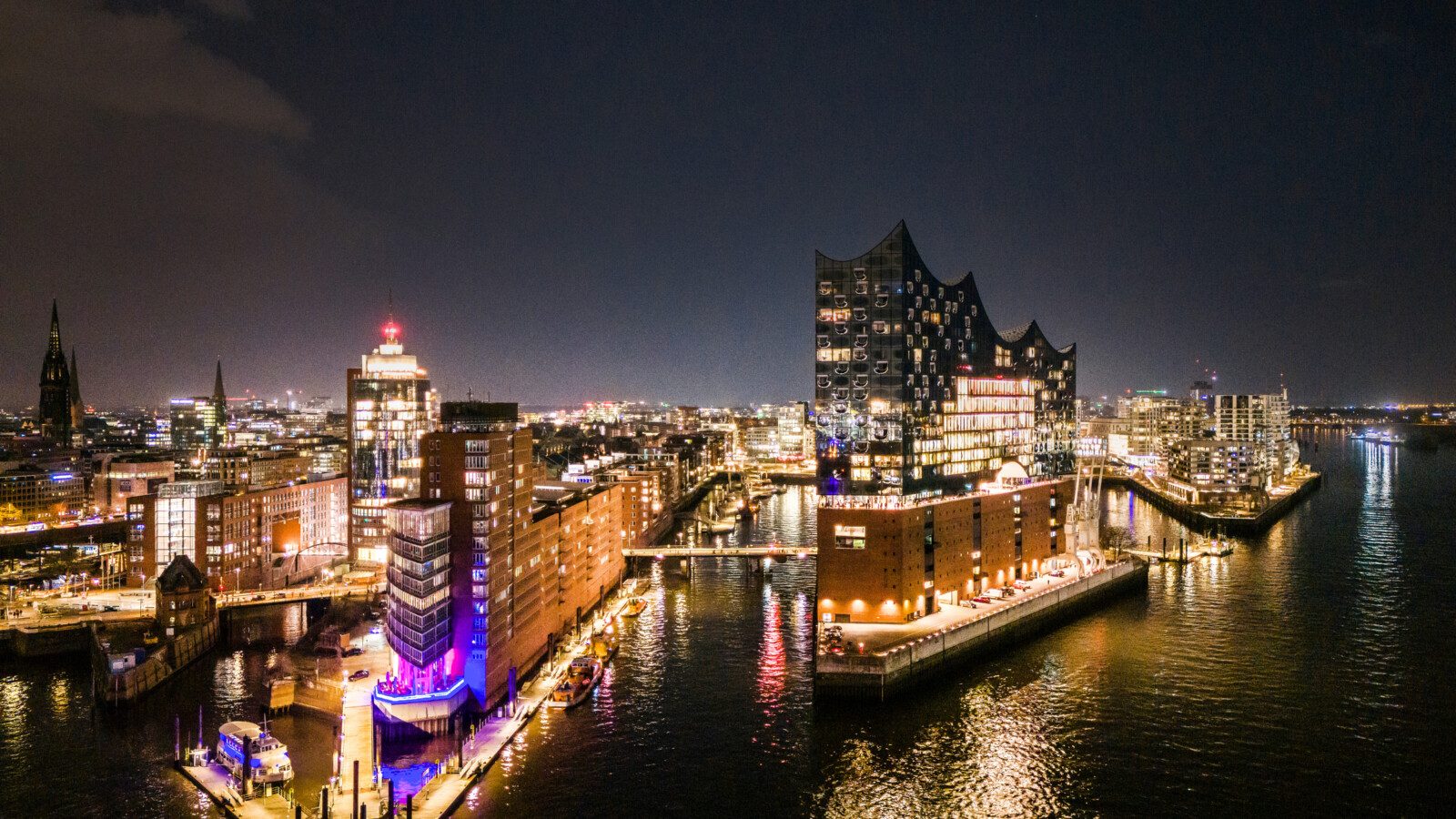 Hat sich seit der Eröffnung zu einem Wahrzeichen der Musikstadt Hamburg entwickelt: die Elbphilharmonie. Foto: Elbphilharmonie Hamburg, Thies Rätzke