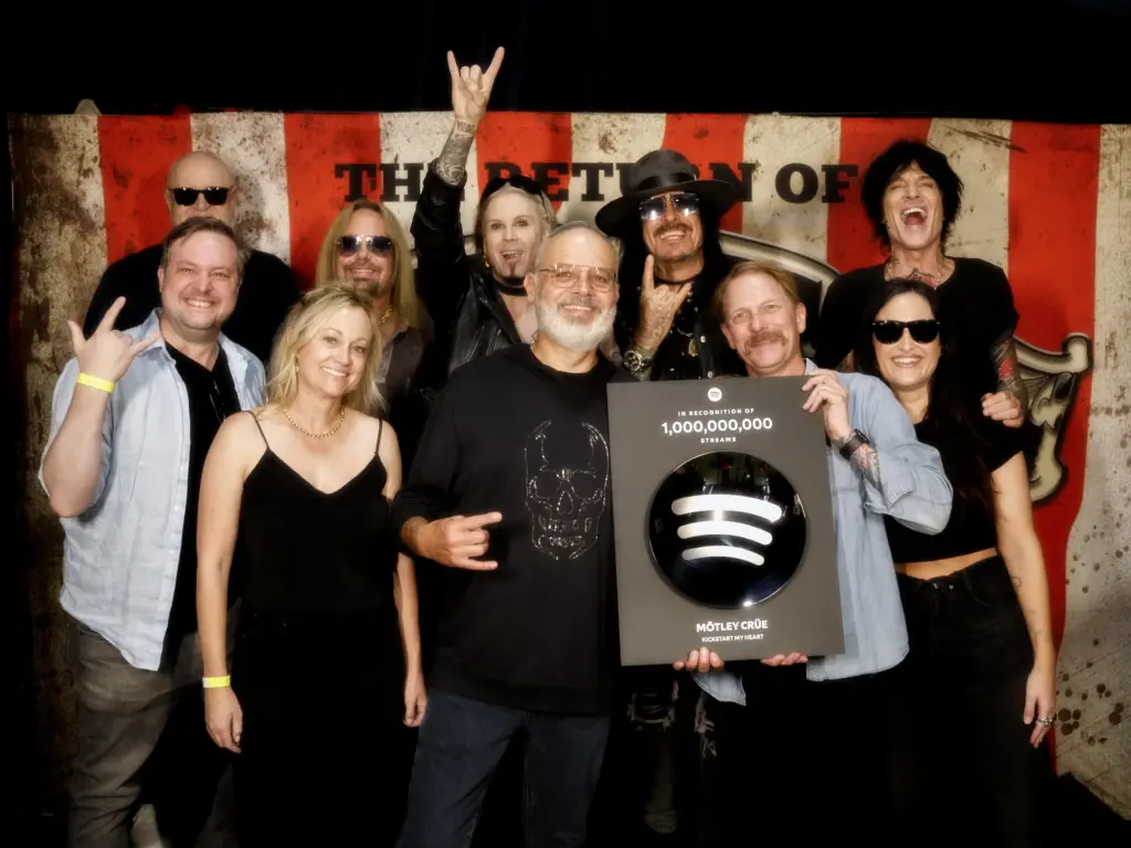 Mötley Crüe's Kickstart My Heart Hits One Billion Spotify Streams