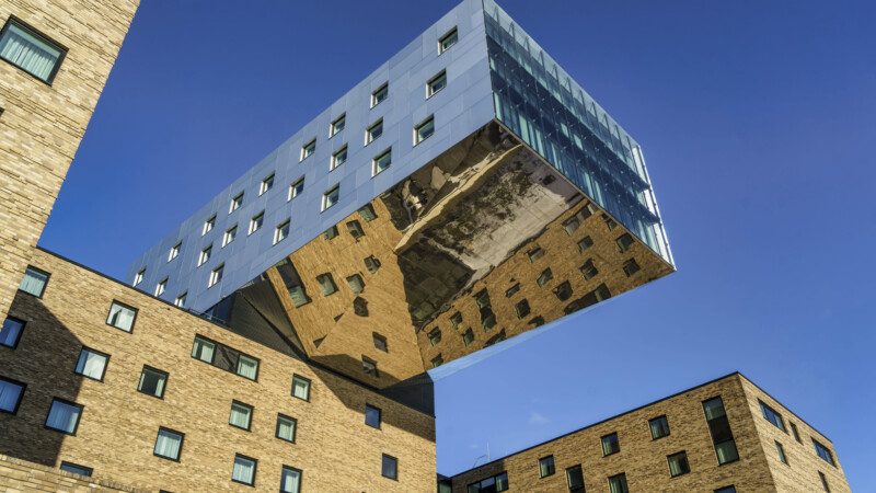 Creative Highlights World winter in Berlin, river Spree, Osthafen, NH-Hotel, germany Hotel nhow, Am Osthafen, Moderne Ar